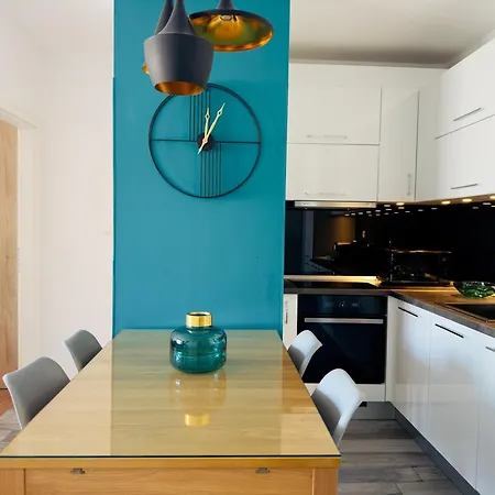 Apartament Colibri *